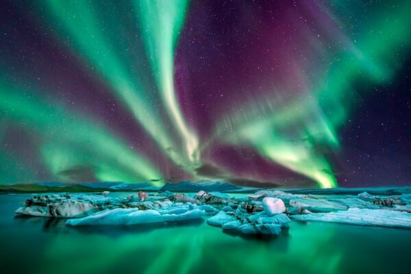 5-Day Northern Lights Iceland Budget Tour: Golden Circle | Blue Lagoon | South Shore